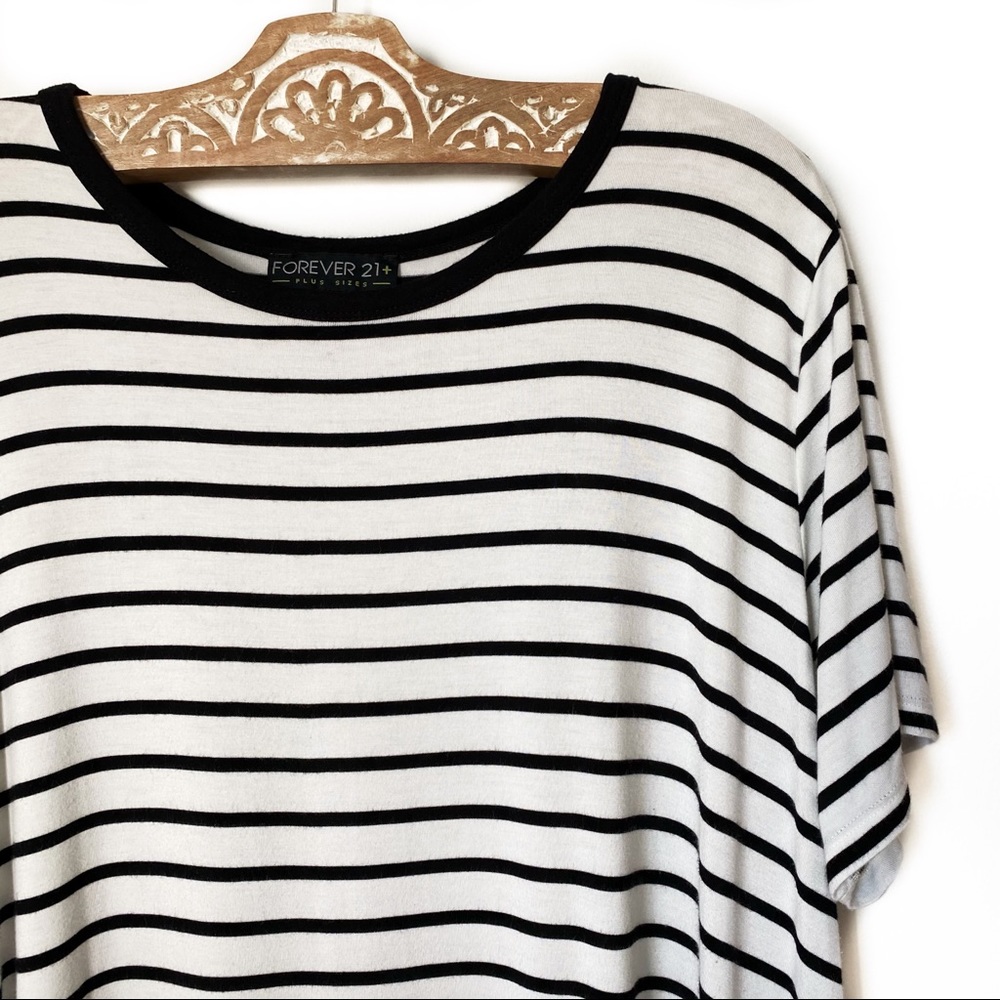 Forever 21 Striped Black & White Drapey T-shirt